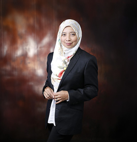 Assoc. Prof. Dr. Dian Darina Indah binti Daruis