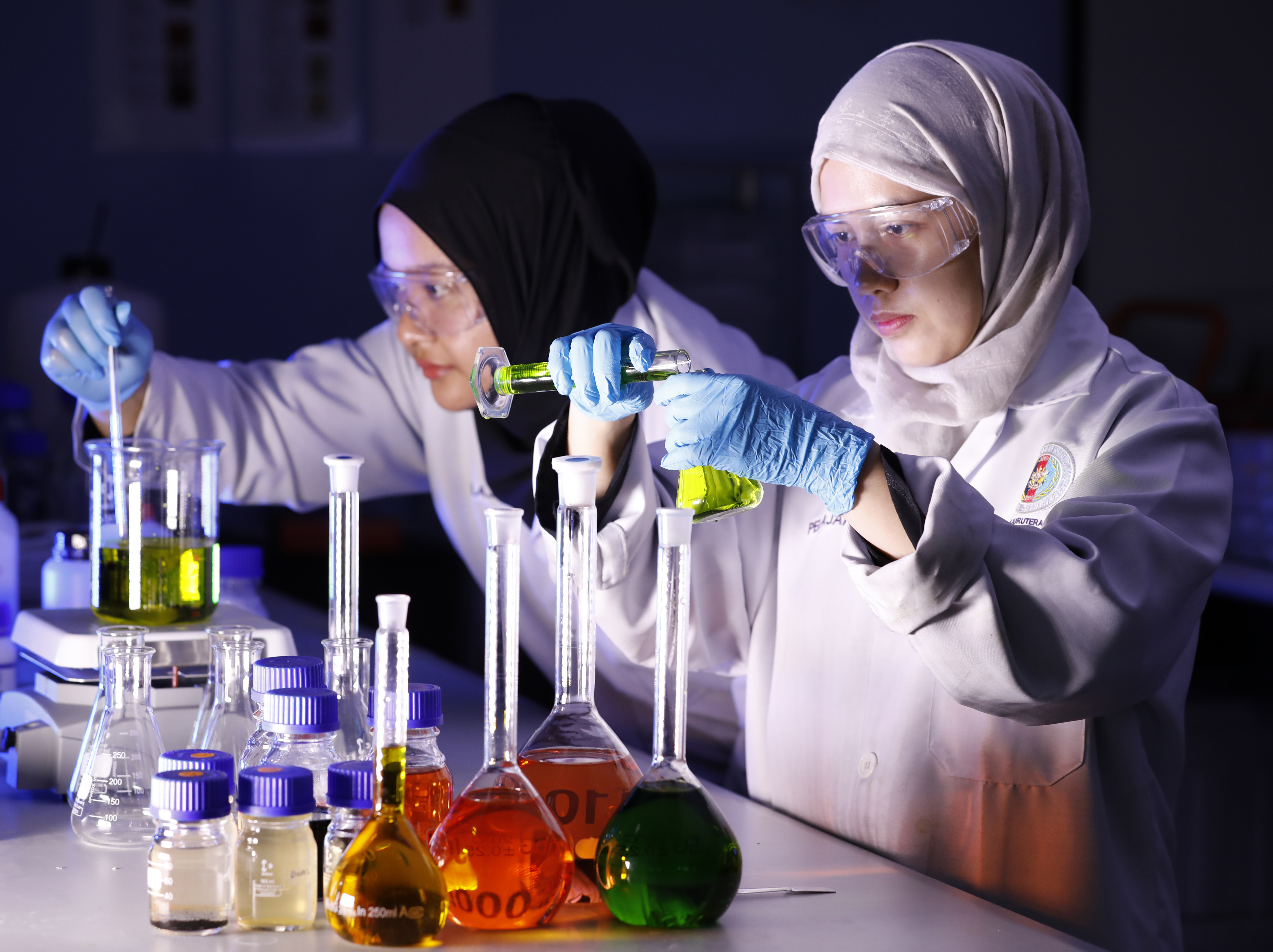 02 Pusat Kecemerlangan