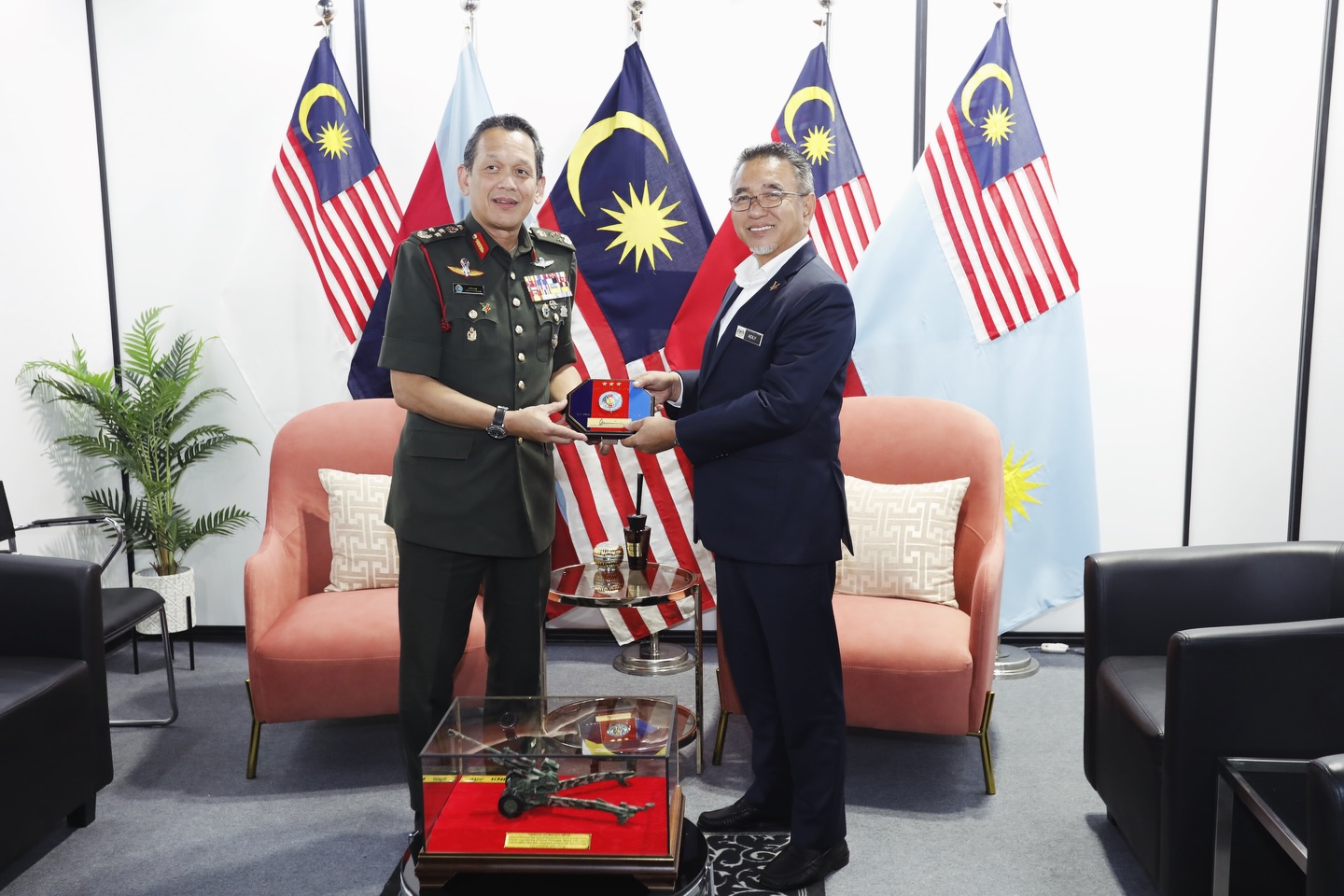 Deputy Minister of Defence to Deliver Keynote Address at ICP Forum