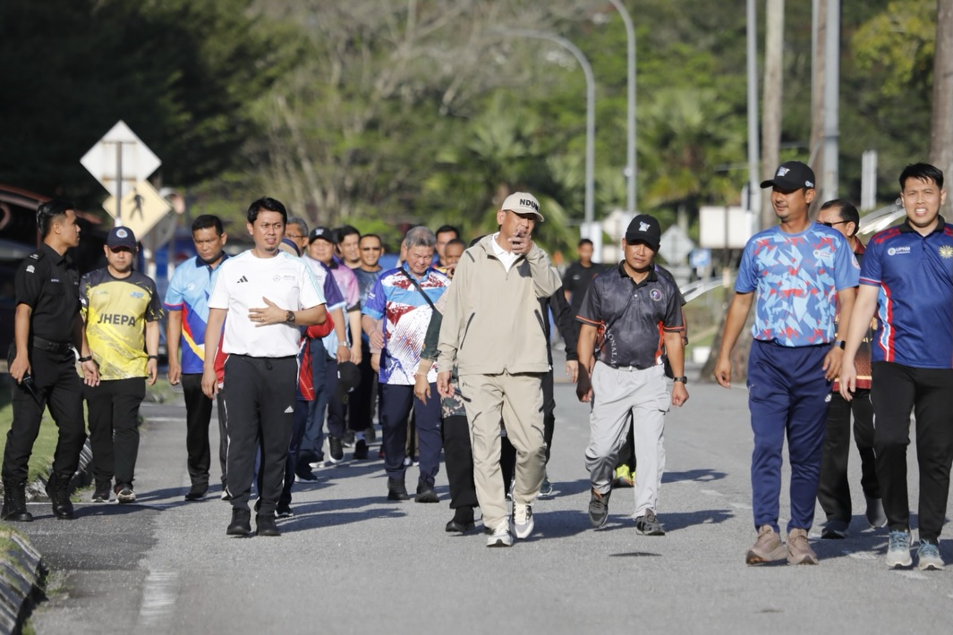 Pagi-pagi di UPNM.