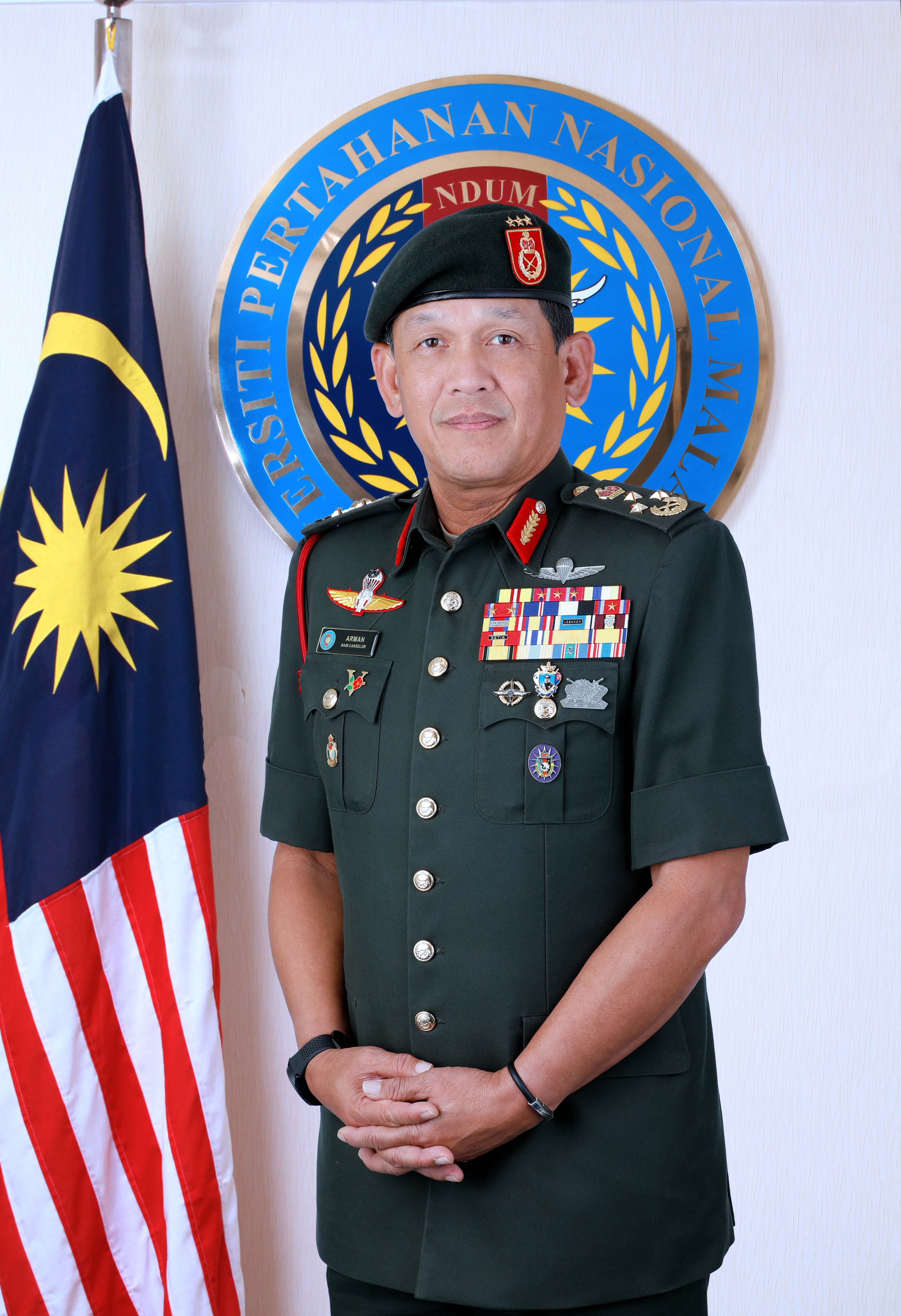 Lt Jen Datuk Wira<br>Arman Rumaizi<br>bin Hj Ahmad